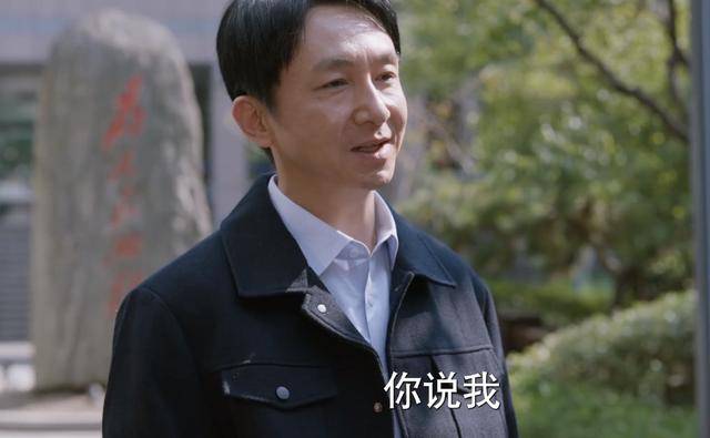 刘耕野在《江河日上》中演技高超，仅凭一个表情就准确把握住了“谄媚”的精髓