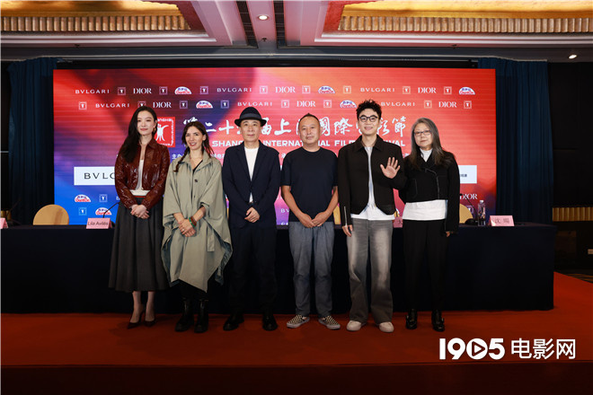 倪妮盼望与新导演合作：上影节亚新单元评委见面会 -1