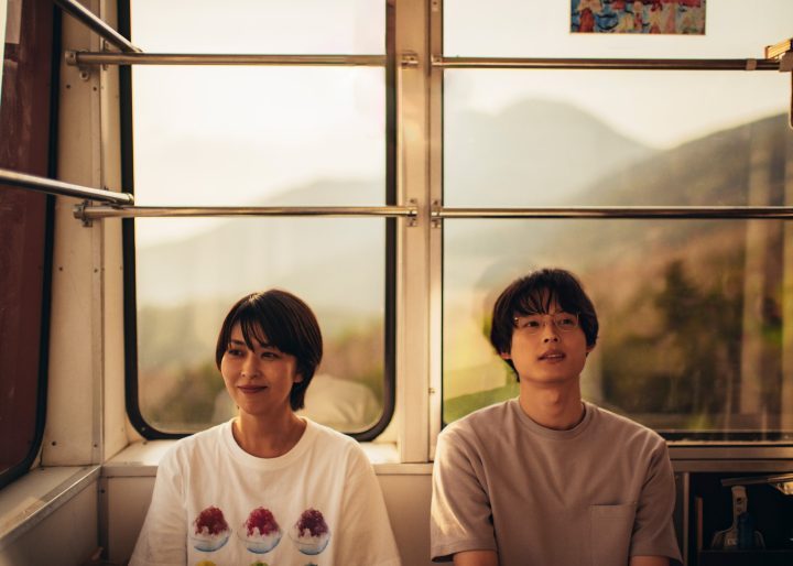松隆子再度穿越，在《初吻》中再次陷入爱情漩涡 -1