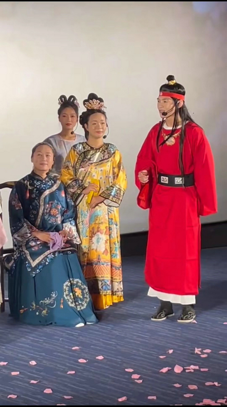 周仁亮首挑话剧大梁，倾情演绎《红楼梦》贾宝玉 -2