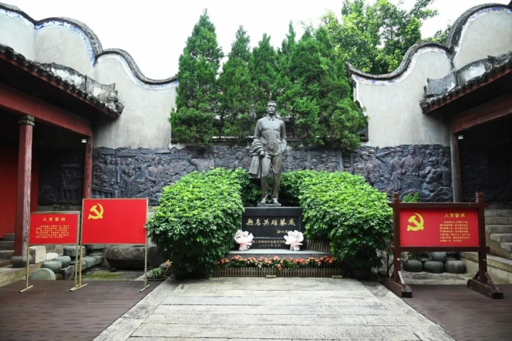 《破密》续燃电波战，蔡威精神激励青年前行 -2