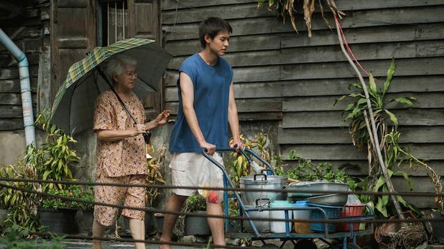 《姥姥的外孙》热映，透视东亚家庭隐痛与真实 -1