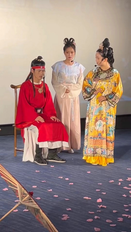 周仁亮首挑话剧大梁，倾情演绎《红楼梦》贾宝玉 -1