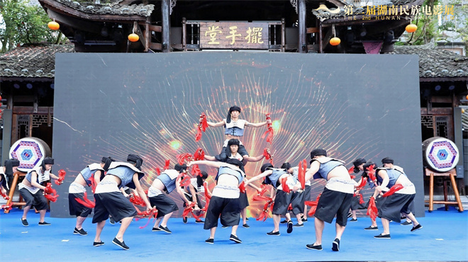 湖南民族电影展盛大启幕!共话创作路程 -1 湖南民族电影展盛大启幕!共话创作路程 -1