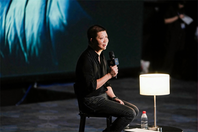 曹郁大师班海南开班 揭秘《八佰》等代表作 -1