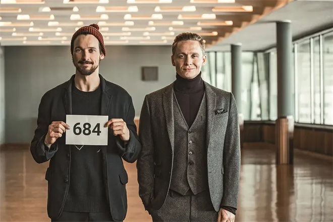 11.13电影频道首播《一百样东西》请注意查收快递 -1