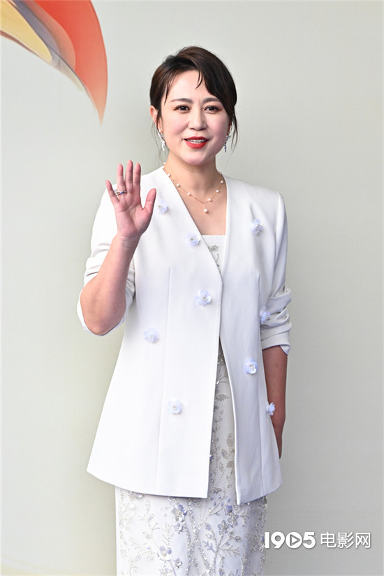 金鸡奖提名表彰仪式上的王一博、大鹏、马丽、范丞丞等明星眼花缭乱 -2