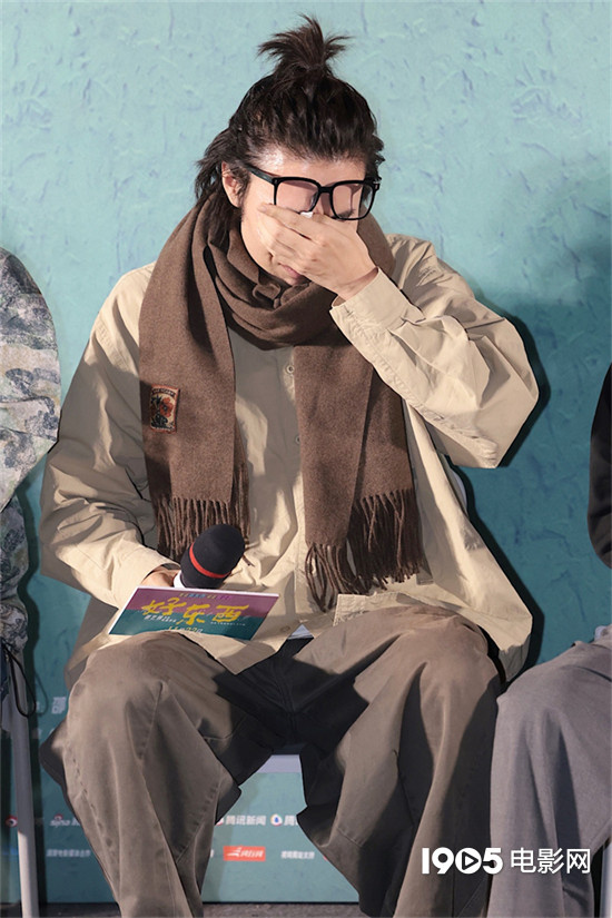 《好东西》主创首映爆哭,张若昀点赞钟楚曦演技 -2 《好东西》主创首映爆哭,张若昀点赞钟楚曦演技 -2