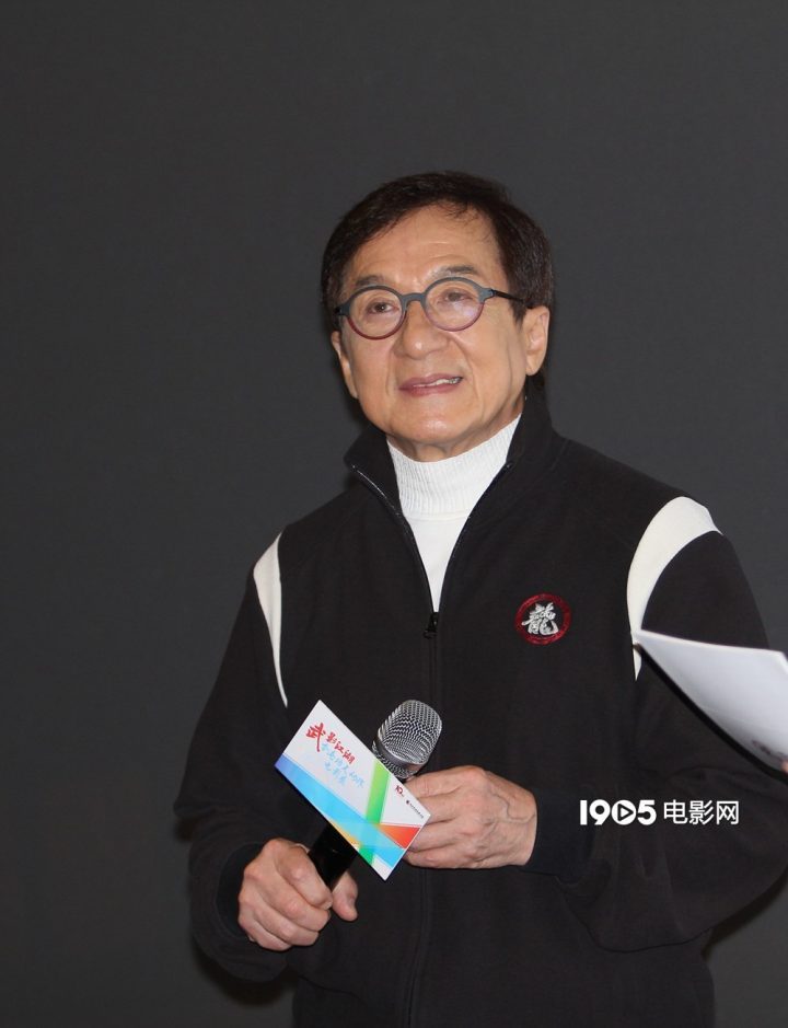 成龙亲临武汉高校！与学生分享香港功夫电影制作技巧 -1