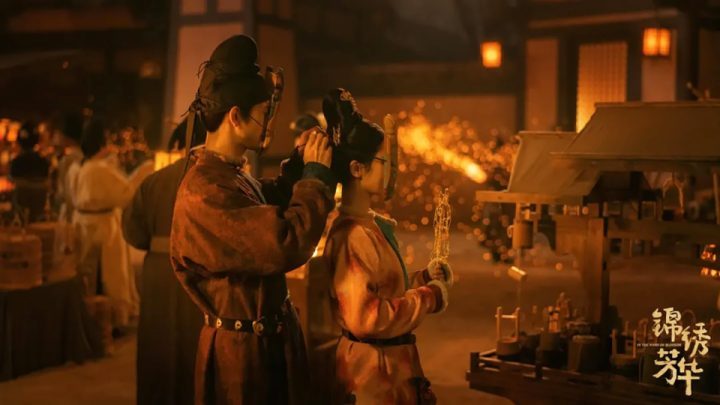 《锦绣芳华》未映先热，杨紫李现续写情缘，古装风采焕新颜 -1