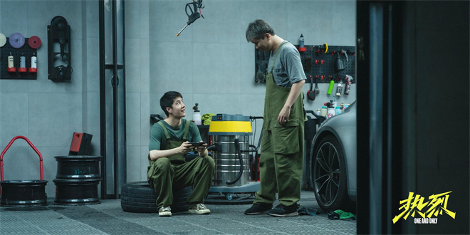 黄渤、王一博《热烈》青春追梦，4月3日重映！ -2