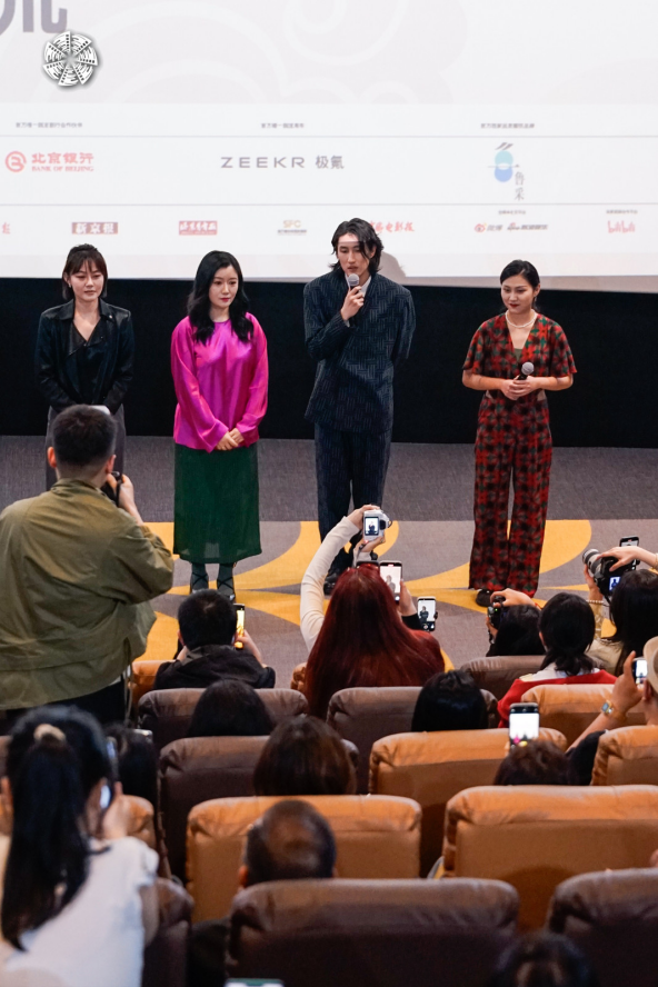 《温柔》李珈西导演北影节展映 虚实交织显女性成长 -3