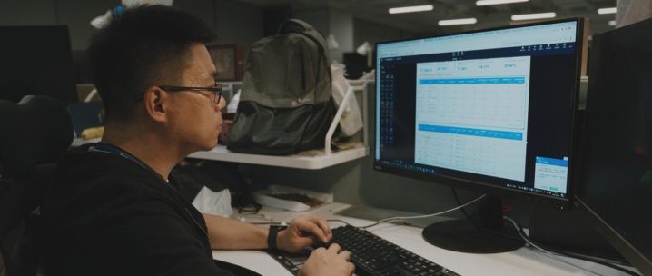 《滚烫年华》迅雷资源种子下载百度云盘（BD1080P/3.3G-MKV）未删减完整版国语版 -2
