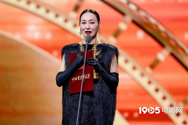 湾仔乞讨至华表影后：65岁大女主传奇 -2