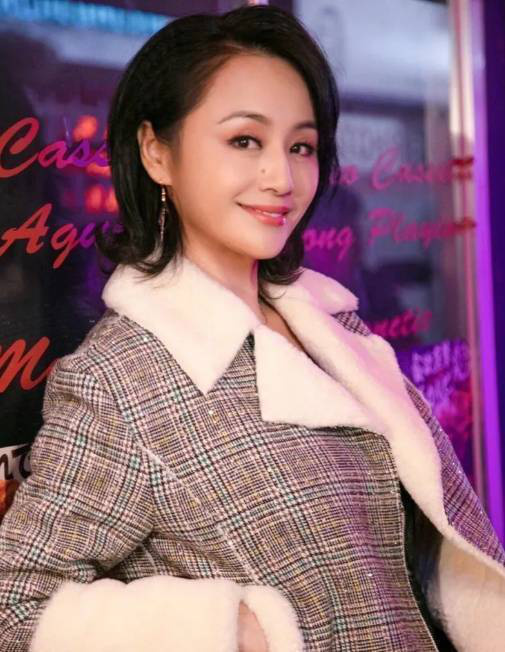 曹颖患胃癌泪谈儿子：心中最大牵挂 -1