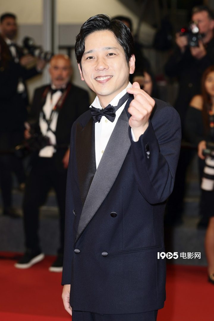 《8号出口》戛纳首映：二宫和也与小松菜奈亮相！ -1