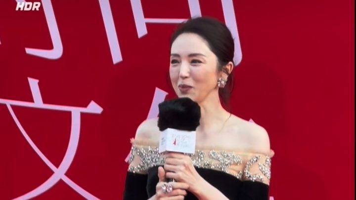 董璇谈张维伊婚姻争议:感谢关心! -2 董璇谈张维伊婚姻争议:感谢关心! -2