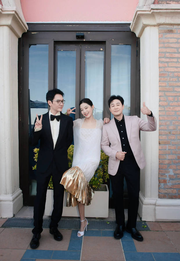 辛芷蕾威尼斯电影节风采:拍戏路上不停歇 -3 辛芷蕾威尼斯电影节风采:拍戏路上不停歇 -3