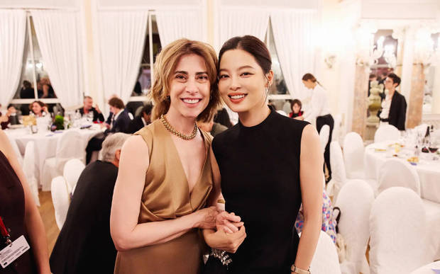 辛芷蕾威尼斯电影节风采:拍戏路上不停歇 -4 辛芷蕾威尼斯电影节风采:拍戏路上不停歇 -4