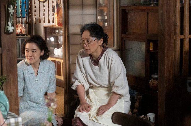 《东京出租车》剧照：苍井优与倍赏千惠子同饰一角 -2