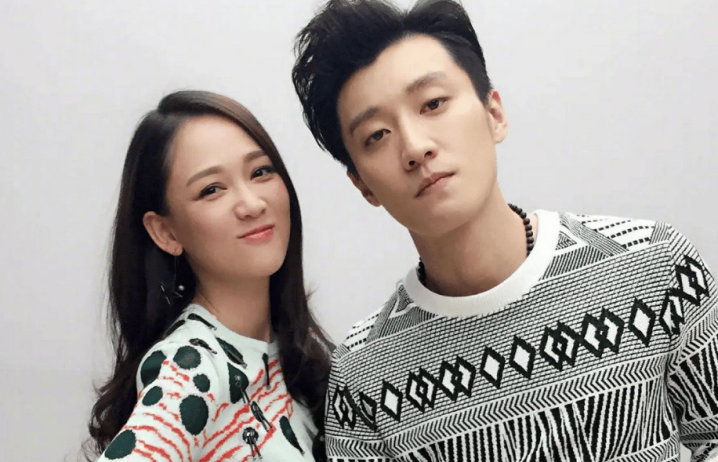 陈乔恩九年如一日,粉色天空缅怀乔任梁《》 -1 陈乔恩九年如一日,粉色天空缅怀乔任梁《》 -1