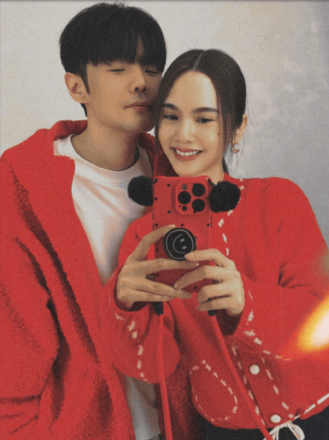 杨丞琳晒牵手照庆贺与李荣浩结婚六周年，仪式感十足！ -1