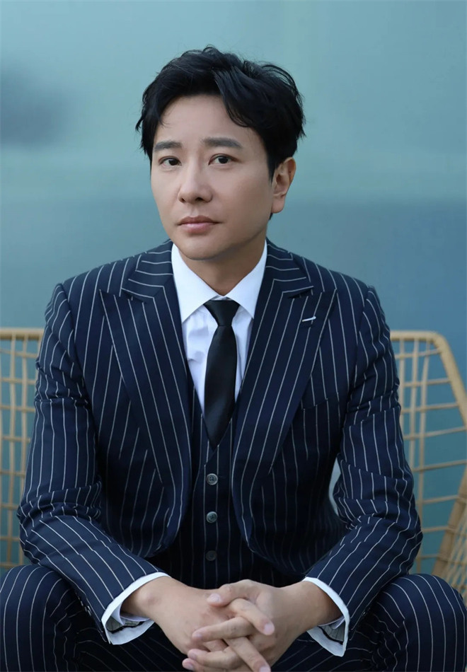 孙之鸿:自诩“叔圈幼儿园大班生” -4 孙之鸿:自诩“叔圈幼儿园大班生” -4