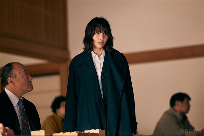 《王将英雌》剧照曝光：能年玲奈与藤木直人联手复仇！ -1