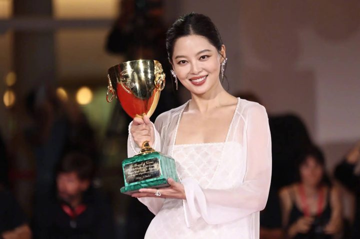 甄子丹谈辛芷蕾：引路人，成功源于她自己 -1