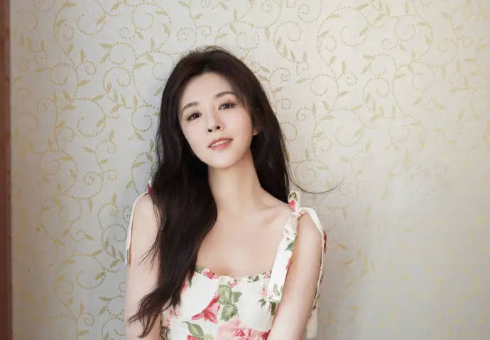 王晓晨辟谣与俞灏明“结婚生子”:未到人生新阶段 -1 王晓晨辟谣与俞灏明“结婚生子”:未到人生新阶段 -1